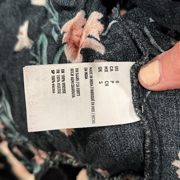 012 - Picture 2 of 2